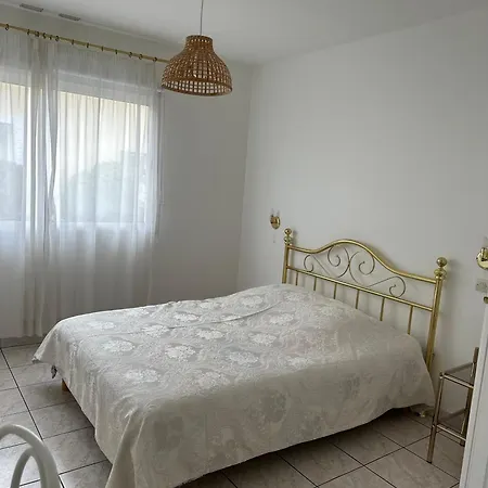 Domaine Athena Pitres